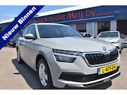 Skoda Kamiq - 1.0 TSI Sport Business , EL TREKHAAK , CLIMATR , CR CONTR ,