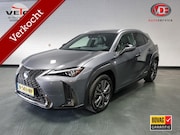 Lexus UX - 250h F-Sport / PDC / Schuifdak / Trekhaak