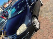 Volkswagen Jetta - 1.6 Comfortline Business