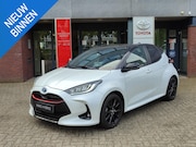 Toyota Yaris - 1.5 Hybrid EXECUTIVE STOELVERW HEAD-UP PARK-SENSOREN BLIND S