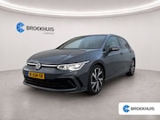 Volkswagen Golf - 1.5 eTSI 150PK R-LINE AUTOMAAT NAVI / LEDER / CLIMA / FULL-L