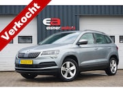 Skoda Karoq - 1.0 TSI Business Edition | TREKHAAK | CARPLAY | ECC | PDC |