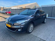 Renault Mégane - 1.5 dCi Bose PANO/NAVI/CLIMA
