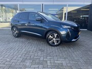 Peugeot 3008 - 1.2 PureTech Blue Lease Premium Nieuw model LED / Automaat /