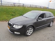 Skoda Superb - Combi Skoda Superb 1.6 tdi navigatie xenon airco ecc lmv tre