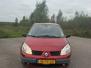 Renault Grand Scénic - 1.6-16V Authentique Basis