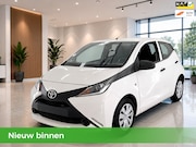 Toyota Aygo - 1.0 VVT-i x-now 5D NAP Airco- LED-Bluetooth--Elek.ramen- Nie