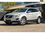 Volvo XC60 - 2.0 T5 Momentum I Nap I 17 inch I trekhaak I