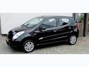 Suzuki Alto - 1.0 68pk Celebration airco licht metalen velgen