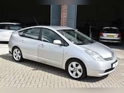 Toyota Prius - 1.5 VVT-i HYBRID
