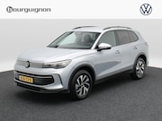 Volkswagen Tiguan - 1.5 eHybrid Life Edition | Trekhaak | Navigatie | Adaptieve 