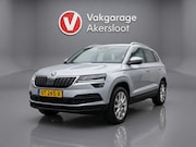 Skoda Karoq - 1.0 TSI Style Business / Camera / Parkeersensoren / Navi / B