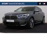 BMW X2 - M35i Automaat / Panoramadak / Sportstoelen / Head-Up / Achte