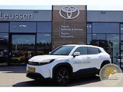 Toyota Urban Cruiser - EXECUTIVE 61KWH PANODAK JBL-AUDIO 360°CAMERA 19"LM-VELGEN LE