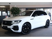Volkswagen Touareg - 3.0 TSi eHybrid R 4MOTION 462PK Pano Lucht Leder Cam