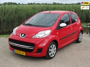 Peugeot 107 - 1.0-12V XS Urban Move