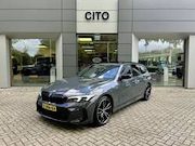BMW 3-serie - 318 Touring 318i Touring M-Sport High Executiv