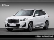 BMW iX1 - eDrive20 67 kWh | Achteruitrijcamera | Comfort Access | Verw