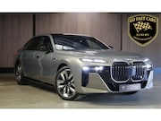 BMW 7-serie - M760e xDrive|571 pk|Skylounge|BMW Iconic Glow kristalkoplamp