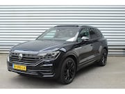 Volkswagen Touareg - 3.0 TSI 340pk R-Line DSG8 Panoramadak Trekhaak leder