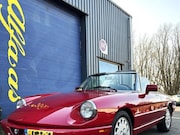 Alfa Romeo Spider - 2.0