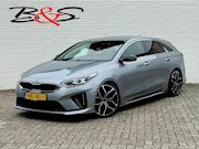 Kia ProCeed - 1.5 T-GDi GT-Line Automaat Stoelkoeling + Verwarming Stuurve