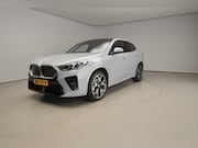 BMW iX2 - eDrive20 | M-Sportpakket | LED | HUD | Active cruise | Panor