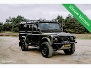 Land Rover Defender - 110 4.0L V8 Benzine – Unieke uitvoering!