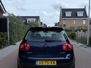 Volkswagen Golf - 1.6 FSI Trendline