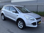Ford Kuga - 1.6 Titanium Trekhaak / Stoelverwarming