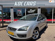 Ford Focus - 1.6-16V Futura