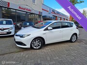 Toyota Auris - 1.8 HYBRID DYNAMIC GO / Climate