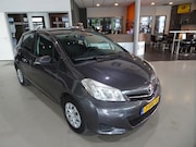 Toyota Yaris - 1.0 VVT-i Now Airco / PDC