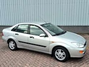 Ford Focus - 1.6 16V Ghia Automaat 2027 Airco