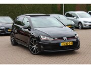 Volkswagen Golf - 2.0 TSI GTI / Panoramadak / Camera / Navigatie / 19'' / Dode