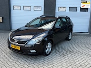 Kia Ceed - 1.4 CVVT Navigator Plus Pack NAVI/NAP/CRUISE/APK