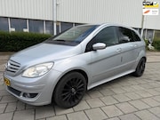 Mercedes-Benz B-klasse - 170 automaat , airco, nap lees beschrijving