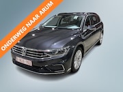 Volkswagen Passat - Variant 1.4 TSI PHEV GTE Business TREKH. | LED | ADAPT. CRUI