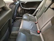 Volvo V60 - 1.6 T3 R-Design