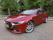 Mazda 3 - 2.0 e-SkyActiv GM Hybrid | Stuur- stoelverw. | Navi | Camera