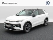 Volkswagen T-Roc - Life First Edition 1.5 eTSI 116 PK | Trekhaak | Stoel- & Stu