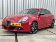 Alfa Romeo Giulietta - 1.7 TBi Quadrifoglio Verde 236PK Leder - Led - Zwarte Hemel