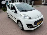 Peugeot 107 - 1.0 Active Nieuwe apk.