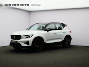 Volvo XC40 - 2.0 B4 Plus Black Edition / Stoel- + stuurwielverwarming / E