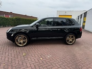Porsche Cayenne - 4.5 S Unieke Cayenne S in Dark olive green een kleur uit het