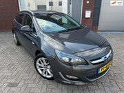 Opel Astra - Sports Tourer 1.4 Turbo Sport / Navi / Leder / Camera / PDC