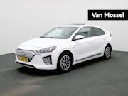 Hyundai Ioniq - Premium EV 38 kWh | Achteruitrijcamera | Stoelverwarming | S