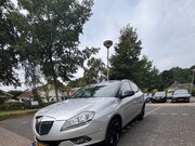 Lancia Delta - 1.8-16V Di Platinum