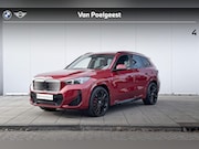 BMW iX1 - eDrive20 M-Sport Edition 20 inch / Glazen dak / Comfort Acce