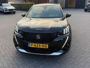 Peugeot 2008 - Peugeot e-2008 GT 50 Kwh, Leer carplay 1e eigen.